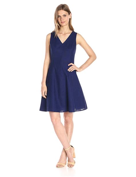 Amazon Brand Lark Ro Women S Sleeveless V Neck Fit And Flare Dress