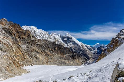 Cho La Pass Mountains View Stock Photo Image Of Active 265042558