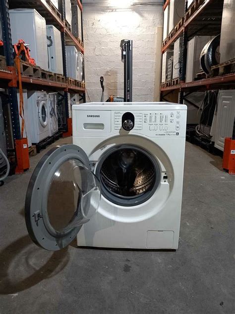 Lave linge hublot 7kg WF1704WSV Arthur Martin Electrolux à Décines