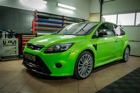 Performance Green Ford Focus Rs Mk2