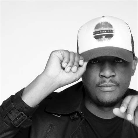 Tuks- 525 600 minutes Lyrics - Kasi Lyrics