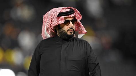 رد فعل تركي آل الشيخ على سداسية النصر بعد دخول ميسي للملعب فيديو