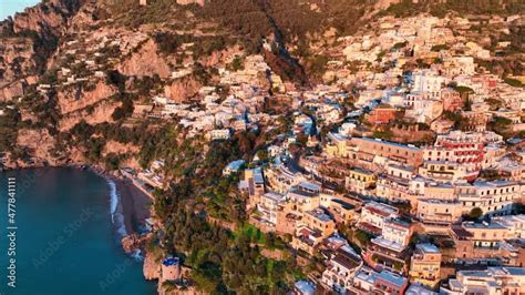 Positano Meta Turistica Della Costiera Amalfitana Italia Vista Aerea