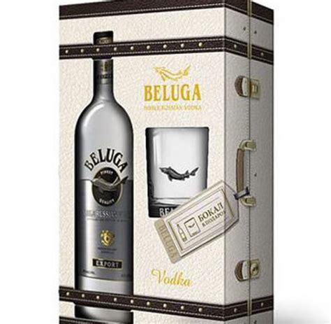 водка Белуга Нобъл 700 мл с чаша /Beluga Noble/ - онлайн магазин за ...