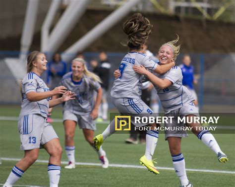 Women S Soccer Keyano Huskies Vs Gprc Wolves Sept Flickr