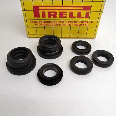 KIT GOMMINI POMPA FRENI FIAT RITMO REGATA UNO TURBO PIRELLI PER