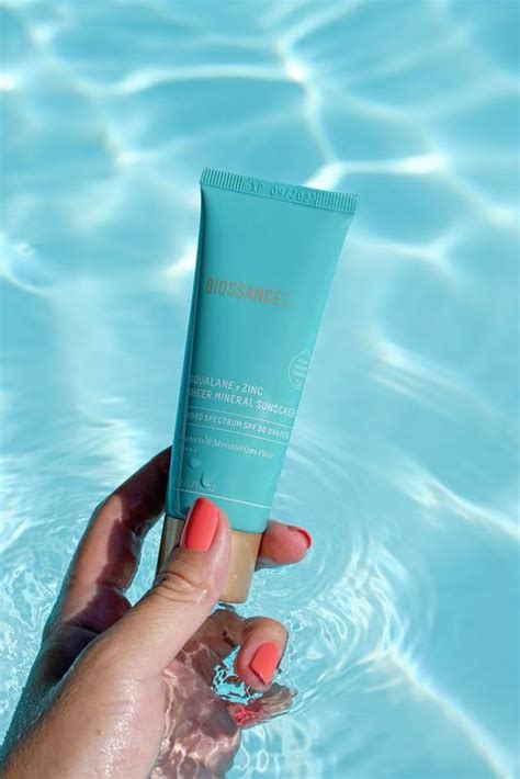Крем для лица biossance squalane + zinc sheer mineral sunscreen spf 30 ...