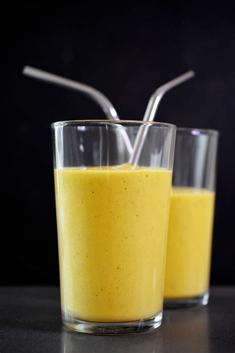 Golden Glow Smoothie (Paleo, Dairy Free) - Nom Nom Paleo®