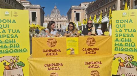 Trois millions d Italiens demandent de l aide pour manger Chômeurs