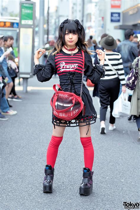 Harajuku Goth Girl In Hellcatpunks Corset Kreepsville 666 And Yosuke Harajuku Fashion