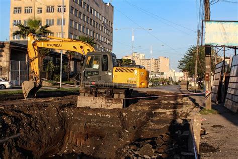 Obras De Reconstrução Na Cidade Imagem De Stock Editorial Imagem De