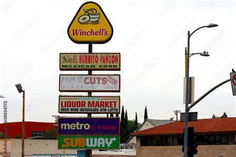 Los Angeles, California Winchell's Donut House, International Doughnut ...