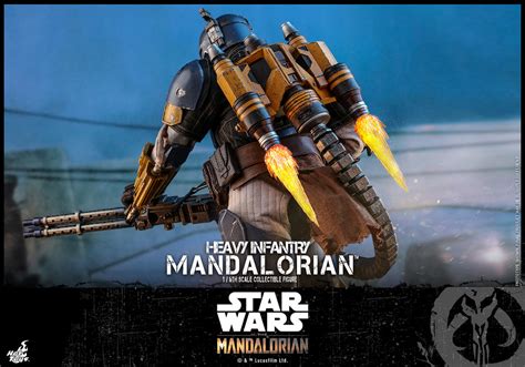 吋人偶 Hot Toys曼達洛人重裝步兵曼達洛人 潮玩媒 FashionToyMedia