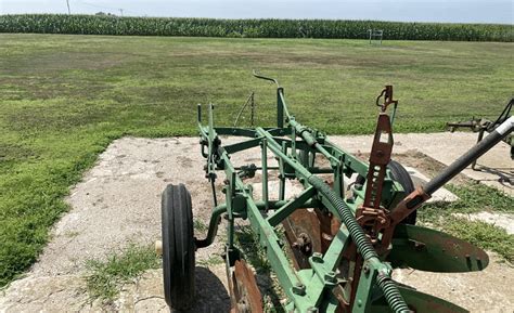 John Deere 325 Tillage Plows For Sale Tractor Zoom