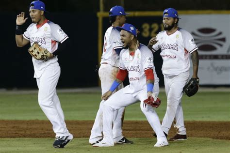 Panamá vence a Puerto Rico y deja fuera a las Estrellas Orientales