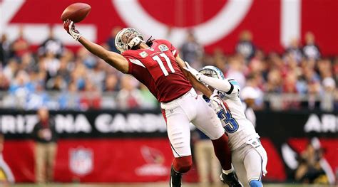 Larry Fitzgerald Catches Wallpaper