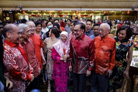 首相安华时隔25年 再访马华新春团拜 Selangorkini 中文