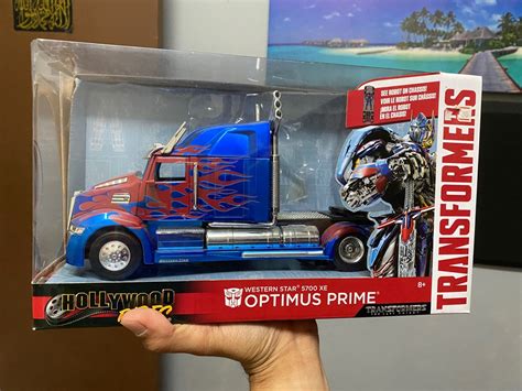 Transformers Optimus Prime Truck 1:24 Scale, Hobbies & Toys ...