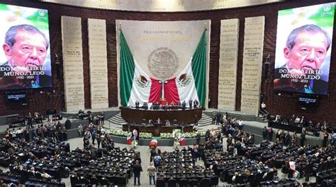 Cámara de Diputados rinde homenaje de cuerpo presente a Porfirio Muñoz