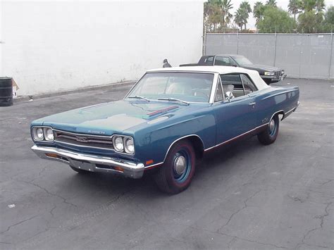 69 gtx CONVERTIBLE - Moparts Forums