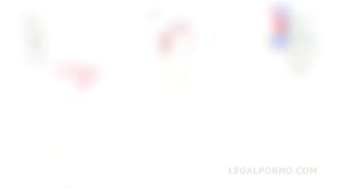 Casting anal de Robin Reid con Lara Bunny anal profundo de bolas grandes bocas acción áspera