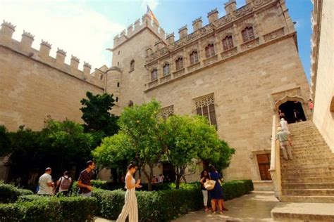 La Lonja El Imponente Edificio Que Puso A Valencia Como Referente Del