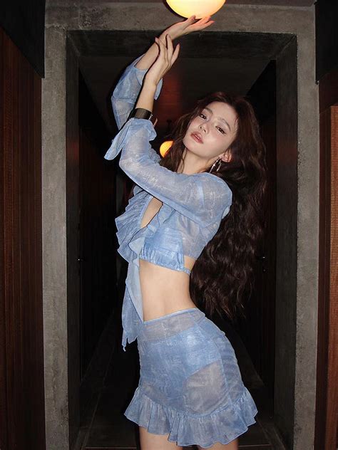 Bikini Set Beach Wear Swimsuit Women Sexy Push Up Padding 4 Piece 2024 New Style With Cover Up