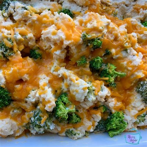 Lazy Slow Cooker Chicken Broccoli & Rice - The Lazy Slow Cooker