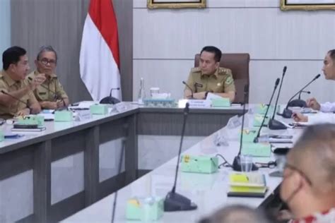 Pj Gubernur Sumsel Pimpin Rapat Pengendalian Inflasi Tahun Upaya