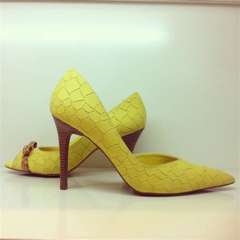 17 Best images about Brazilian shoes on Pinterest | Glitter pumps, Pump ...