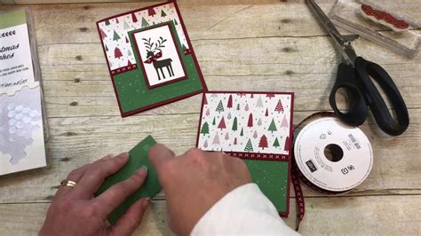 How To Make A Simple Christmas Card With Stampin Up S Merry Mistletoe