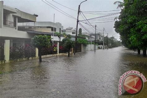 Tips Keselamatan Saat Banjir Antara News