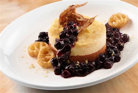 A Cheetos Themed Restaurant Is Coming To New York And It S Gonna Be Flamin Hot Maxim