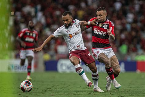 Fluminense Sofre Derrota Vergonhosa De X Para O Flamengo