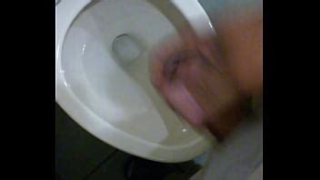 Quick Jerk In A C Store Restroom XVIDEOS