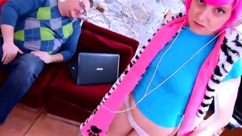 Shake The Snake Butt Fuck For Slender Hoe With