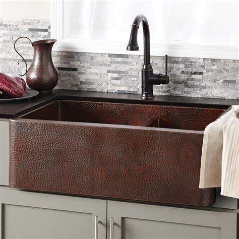 Enhance Your Home Aesthetic With The Most Popular Lowes Farmhouse Kitchen Sinks Available For Purchase This Year 6