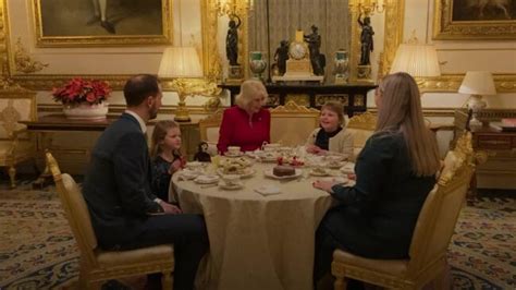 Girl With Brain Tumour Sang A Song For The Queen When She Was Invited