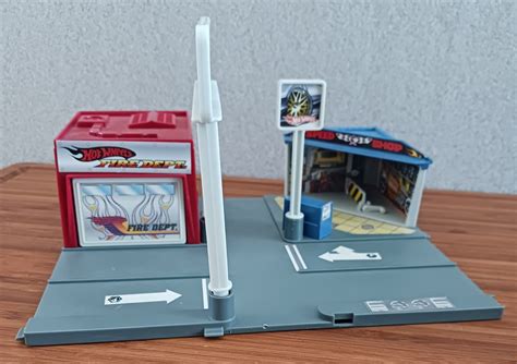 Mattel Hot Wheels Mega City Fire Playset Etsy