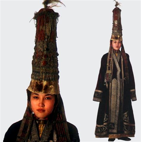 Kazakhstan Bridal Headdress Saukele Traditional Outfits