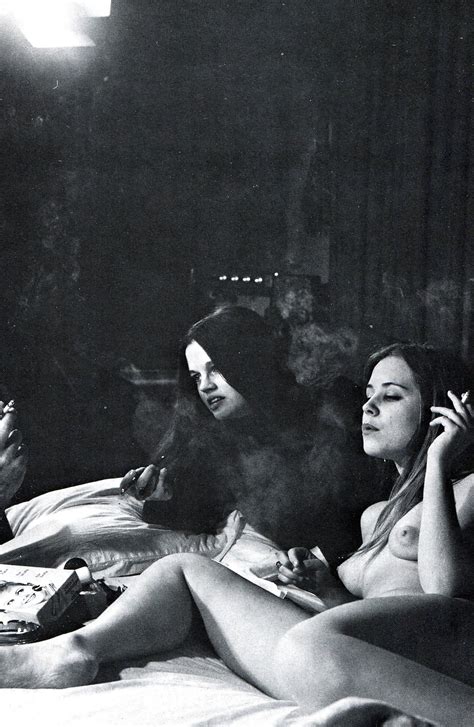 Vintage Housewives Femmes A La Maison Retro Porn Pictures XXX Photos Sex Images 2081974