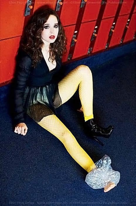 Elliot Ellen Page Nude Pics And Vivid Sex Lesbo Scenes