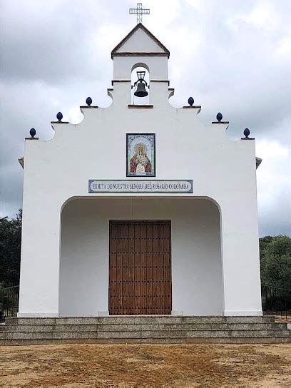 Ermita Nuestra Se Ora Del Rosario Coronada De Burguillos