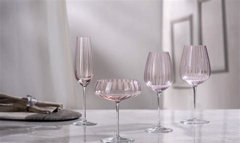 Make Crowning Mothers Happy With NUDE Designs HORECA TREND