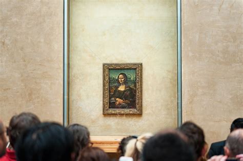 Oil Painting Mona Lisa By The Louvre Museum In Paris, France Picture ...