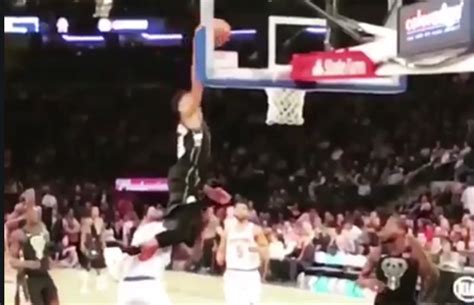 Giannis Antetokounmpo Jumps Over Tim Hardaway Jr On Amazing Alley Oop Dunk The Sports Daily