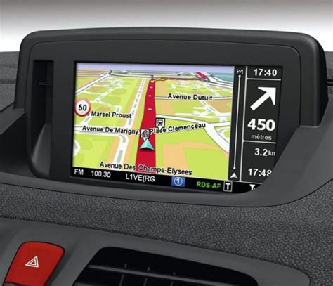 Renault Carminat TomTom Live 11 25 SD Kaart Europa 2024