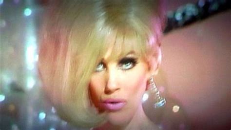 SCTV Catherine O'Hara as Lola Heatherton "Bouncing back to You" [video]