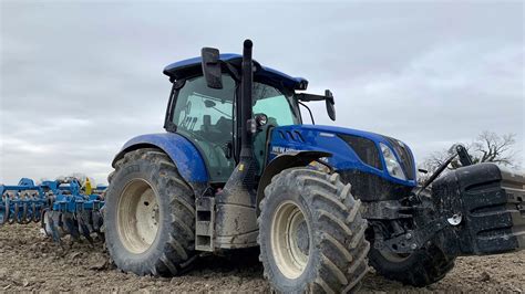 New Holland T Dynamic Command Youtube