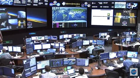 Nasa Has The Correct Amount Of Monitors Per Person Pcmasterrace